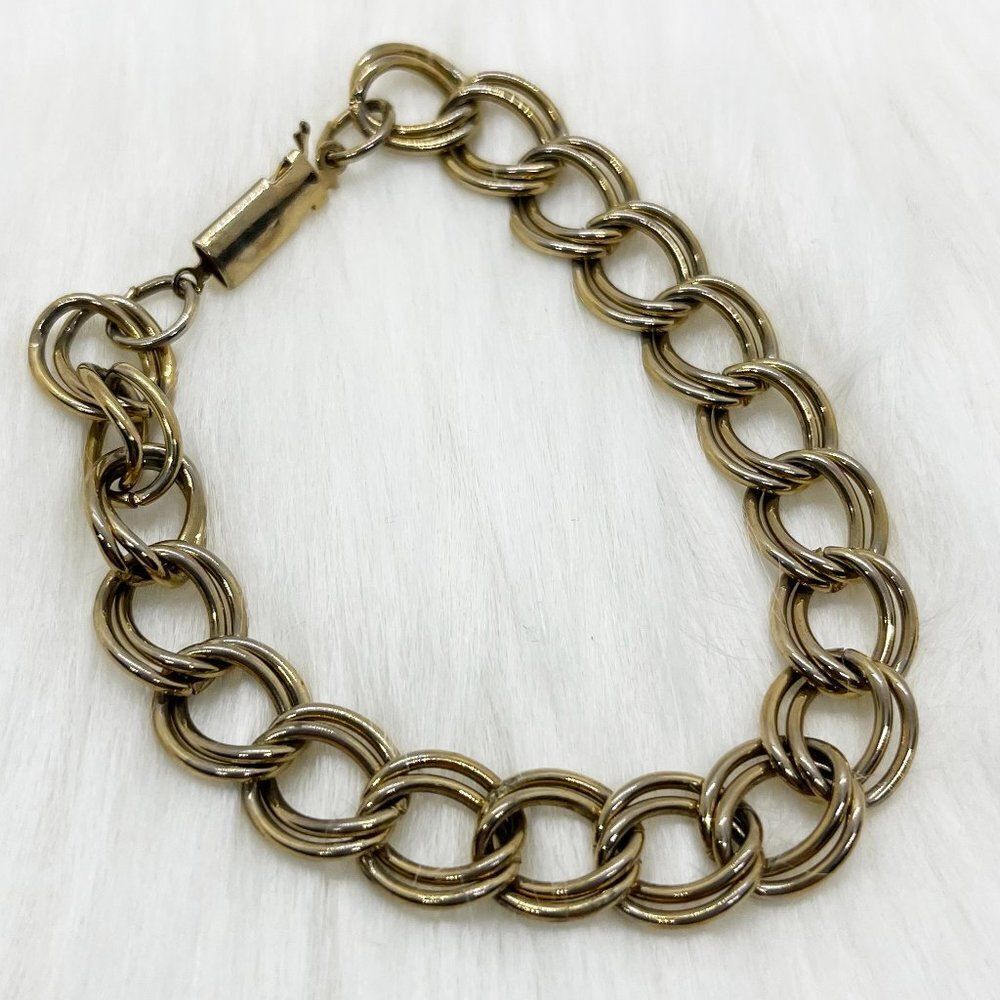 🔮‎ 5/$25 Vintage Double Loop Chain Bracelet